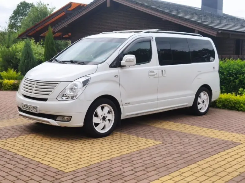 Cập nhật ảnh xe Hyundai Starex mới nhất 4