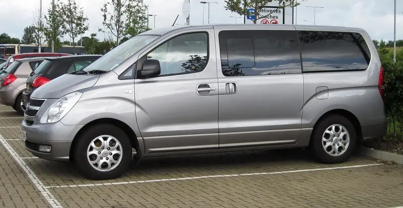 Cập nhật ảnh xe Hyundai Starex mới nhất 24