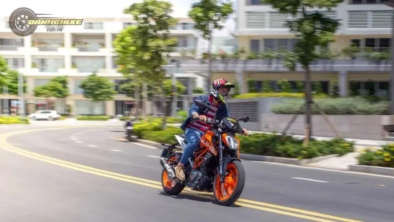 KTM Duke 390 11