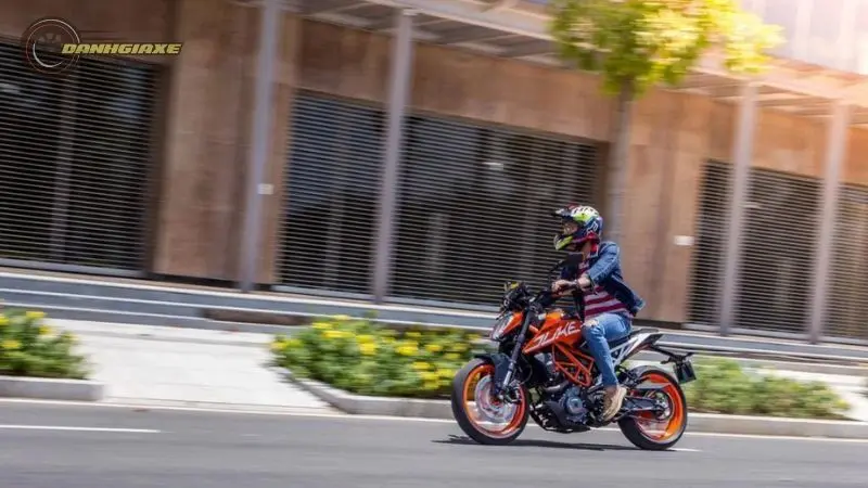 KTM Duke 390 13