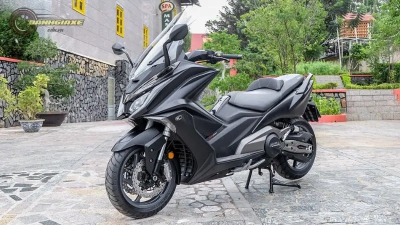Kymco AK 550 9