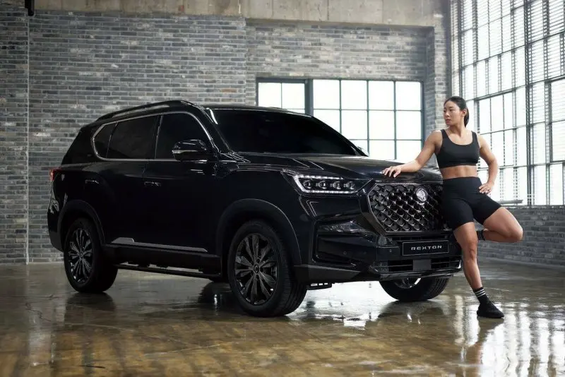 Hình ảnh xe Ssangyong Rexton chất lượng cao 19