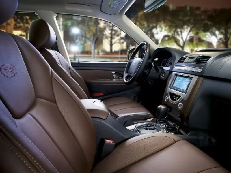 Tải hình ảnh xe Ssangyong Rexton nội thất cao cấp 1