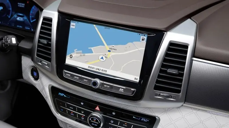 Tải hình ảnh xe Ssangyong Rexton nội thất cao cấp 16