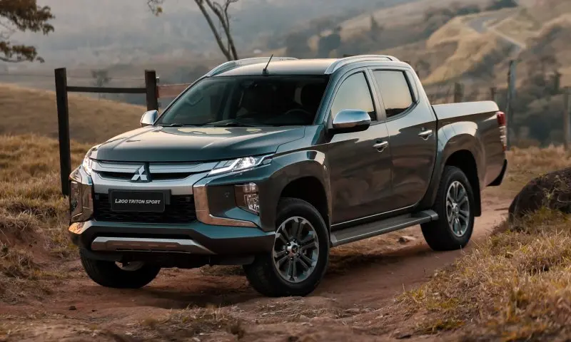 Bộ sưu tập hình ảnh ngoại thất Mitsubishi Triton 31