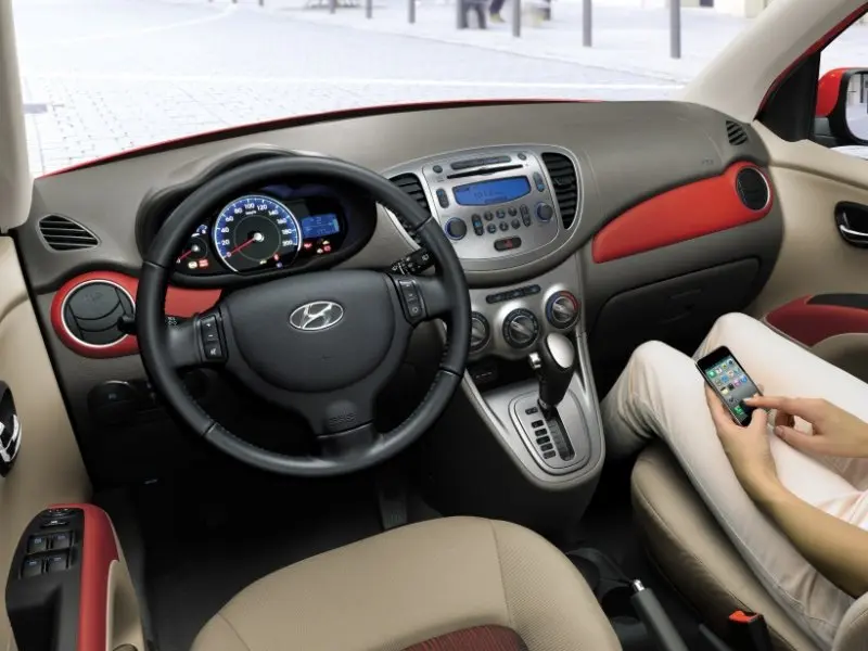 Ảnh xe Hyundai i10 Hatchback mới nhất siêu nét 3