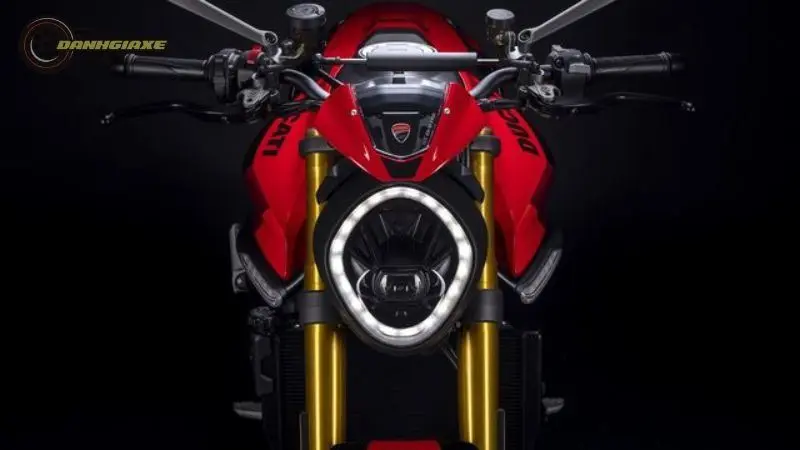 Ducati Monster 9