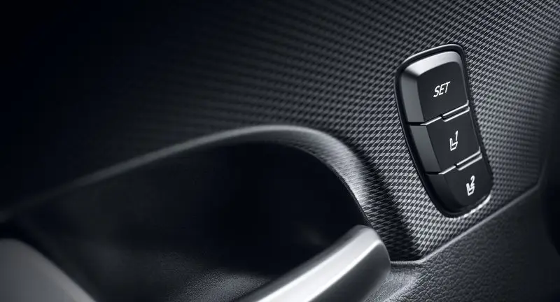 Chi tiết nội thất sang trọng của xe Hyundai Santa Cruz 3