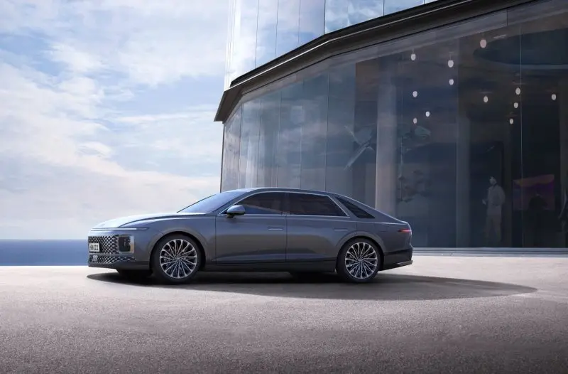 Hình ảnh xe Hyundai Grandeur sắc nét và đẹp mắt 12