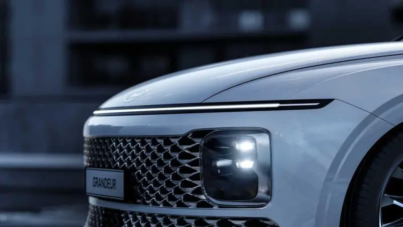 Hình ảnh xe Hyundai Grandeur sắc nét và đẹp mắt 14