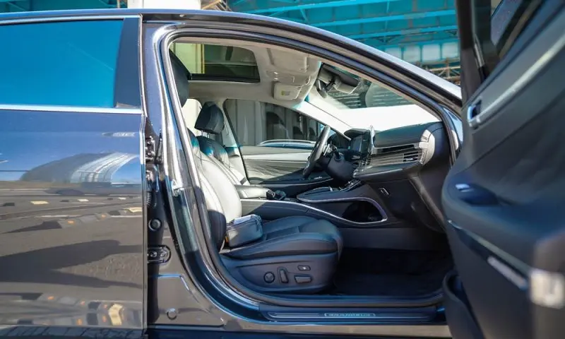 Thư viện hình ảnh xe Hyundai Grandeur nổi bật 2