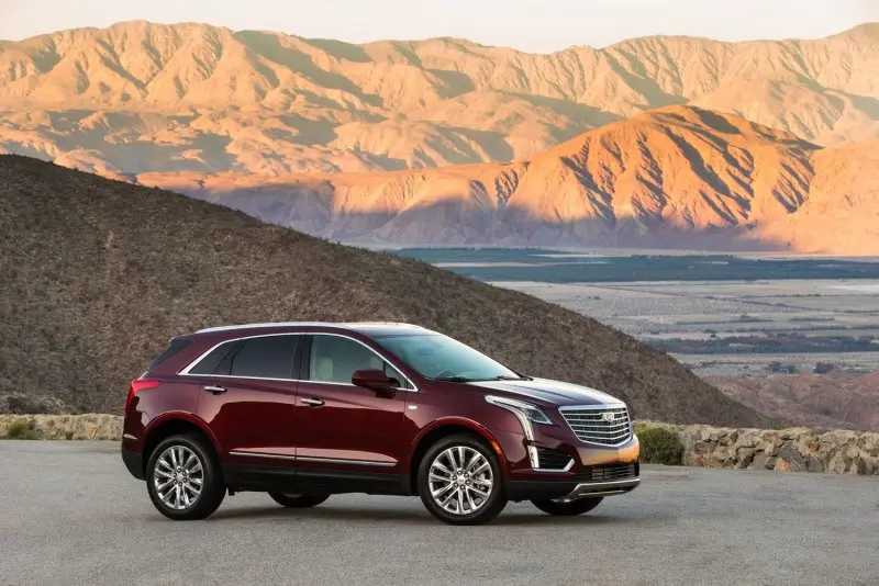 Hình ảnh xe Cadillac XT5 đẹp nhất hiện nay 9