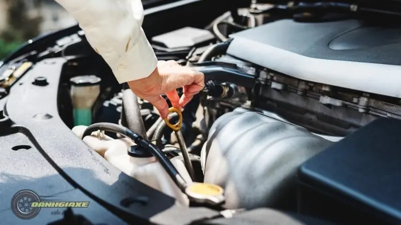 Hiện tượng xe ô tô bị ngộp xăng là gì?