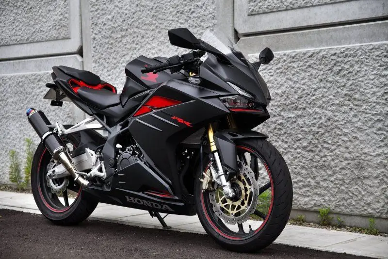 Honda CBR250RR 27