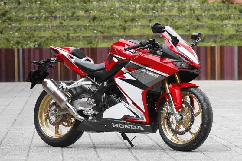 Honda CBR250RR 39