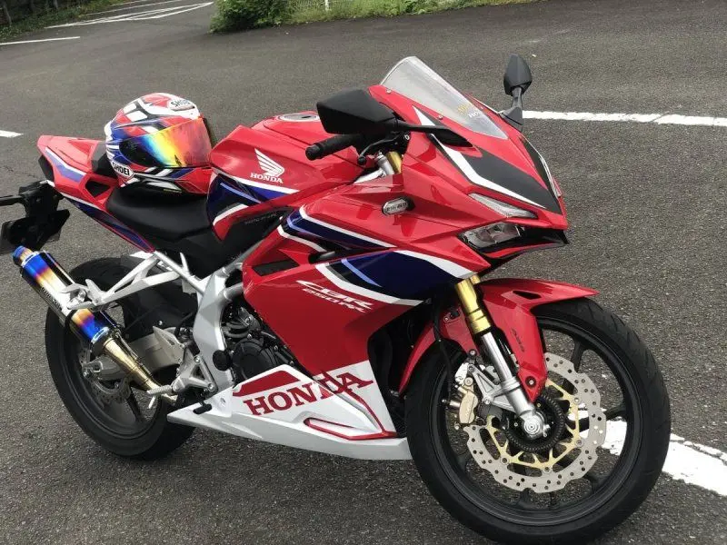 Honda CBR250RR 5