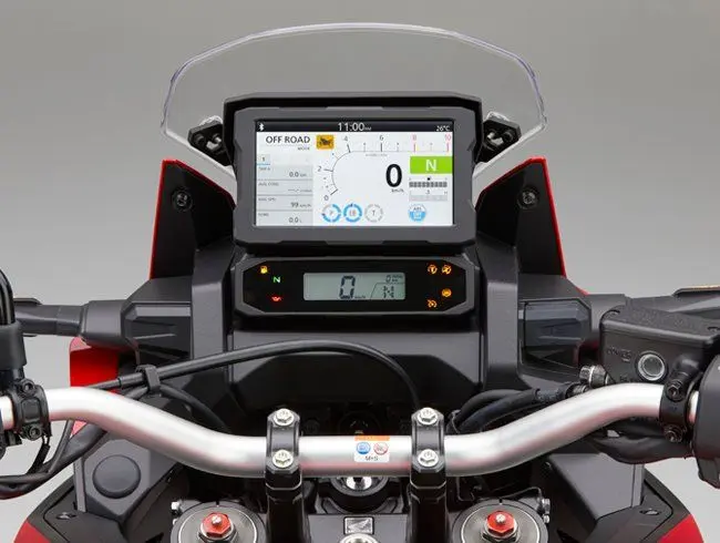 Honda Africa Twin 10