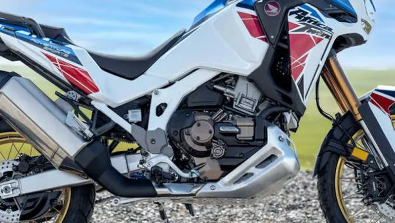 Honda Africa Twin 36