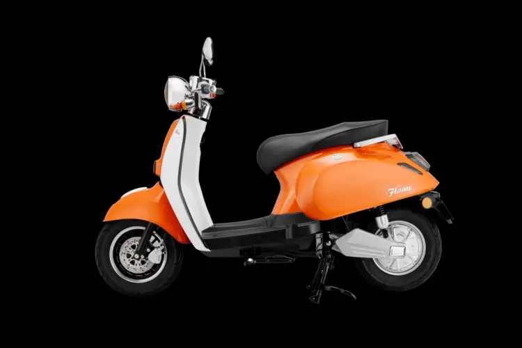 Giá bán xe máy điện Nijia Flame