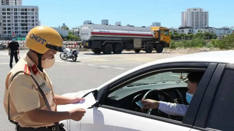 Bằng lái xe gồm những hạng nào?