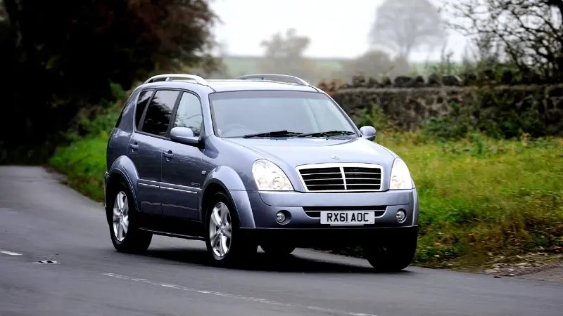 Ssangyong Rexton 02