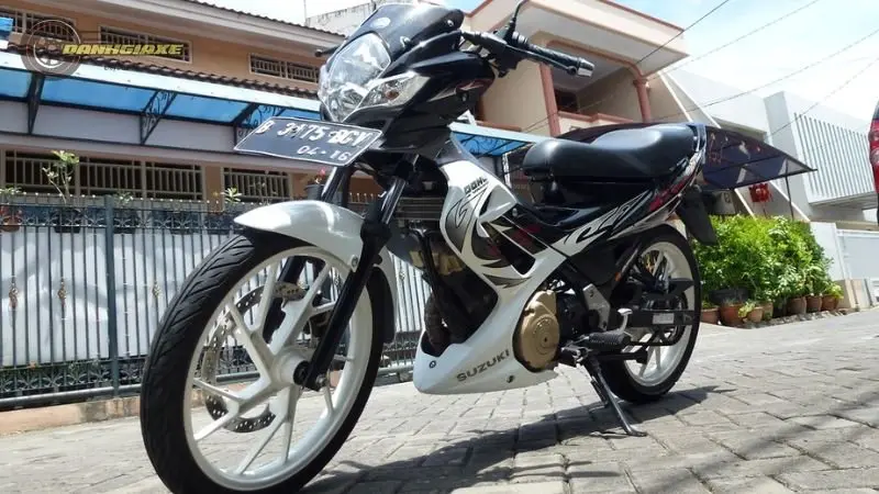 Suzuki Satria F150 6