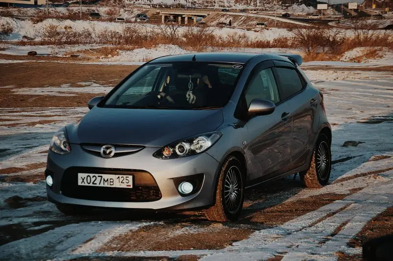 Ảnh xe Mazda 2 phiên bản đời cũ 26