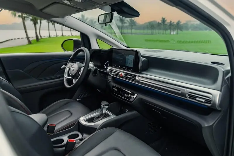 Ảnh xe Hyundai Stargazer chi tiết và sắc nét 25