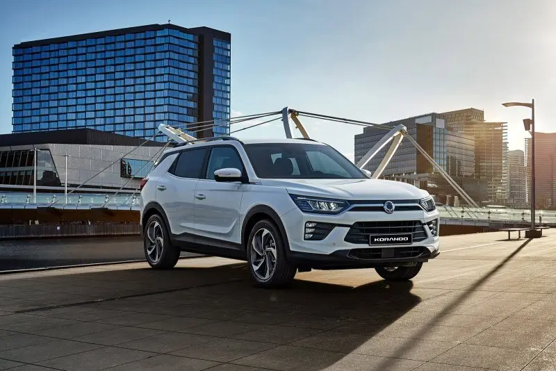 Ảnh xe Ssangyong Korando chất lượng cao 13