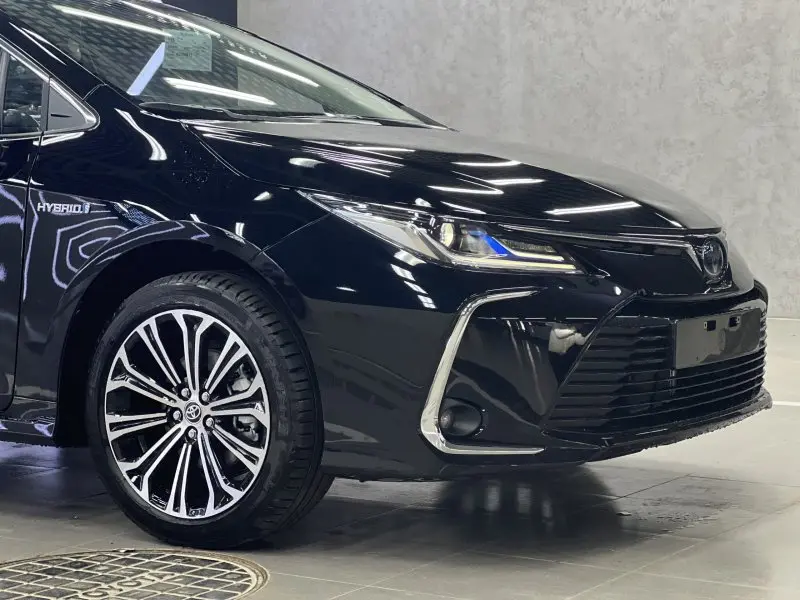 Tải ảnh Corolla Altis Hybrid với từng chi tiết 28