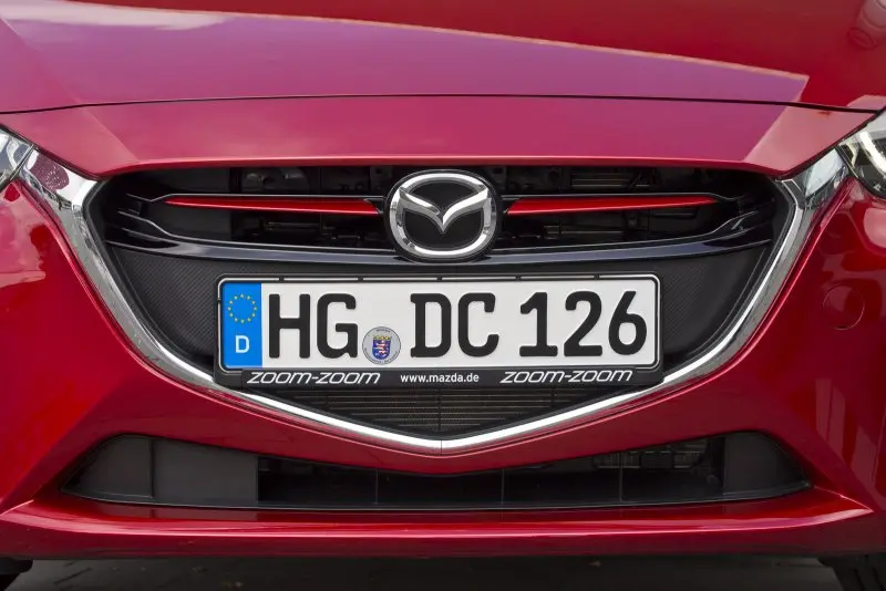 Ngắm nhìn chi tiết ngoại thất của dòng xe Mazda 2 Hatchback 27