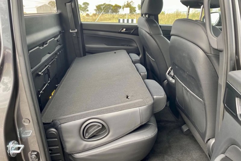 Hình ảnh xe SsangYong Musso chất lượng cao 7