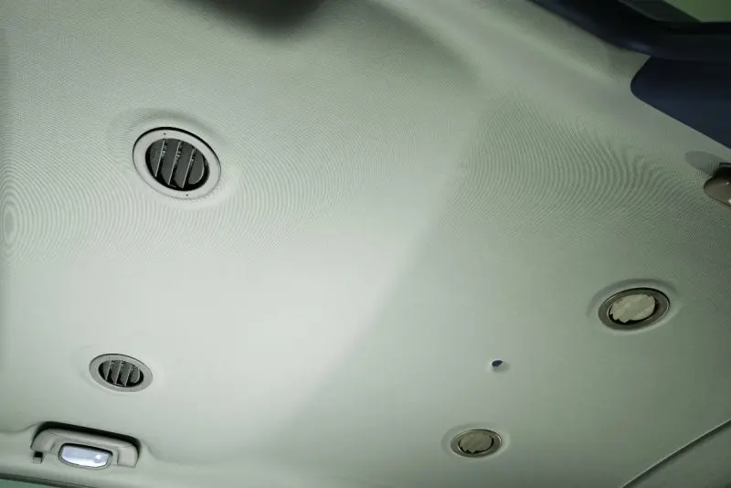 Chi tiết nội thất xe Ssangyong Stavic 20