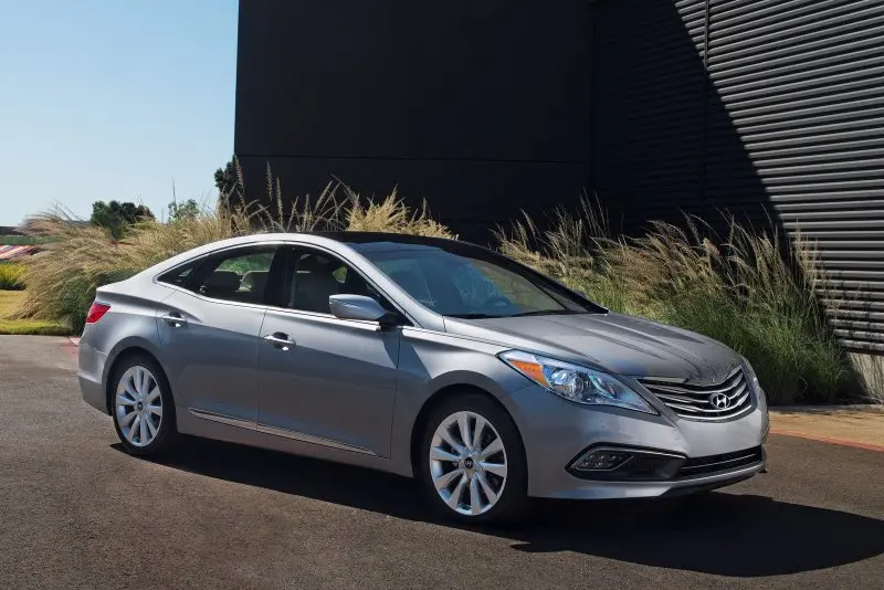 Ảnh xe Hyundai Azera phong cách đẹp lịch lãm 13