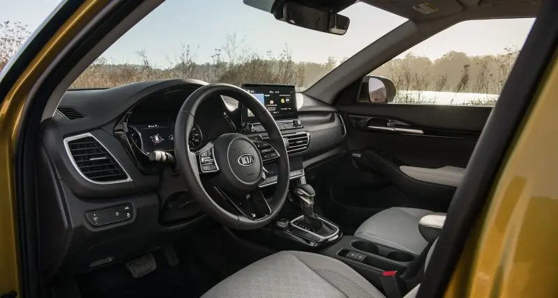 Hình ảnh xe Kia Seltos nổi bật nhất 9