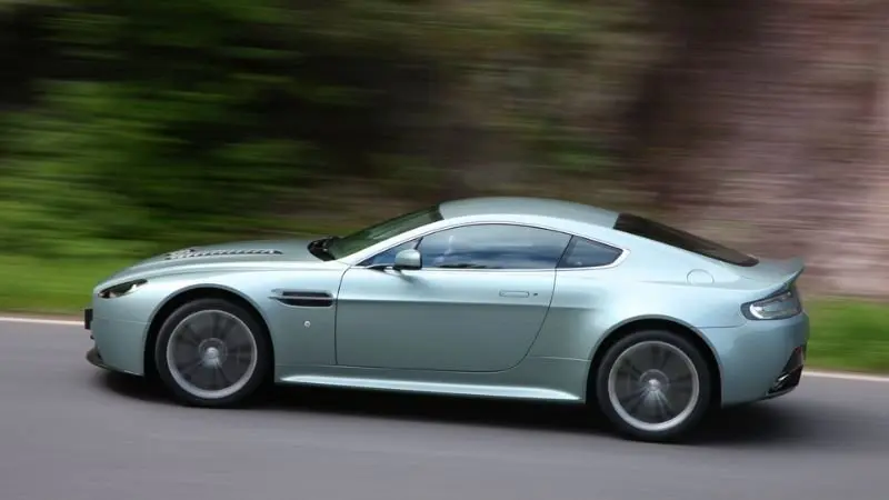 Tải ảnh xe Vantage V12 chất lượng cao 5