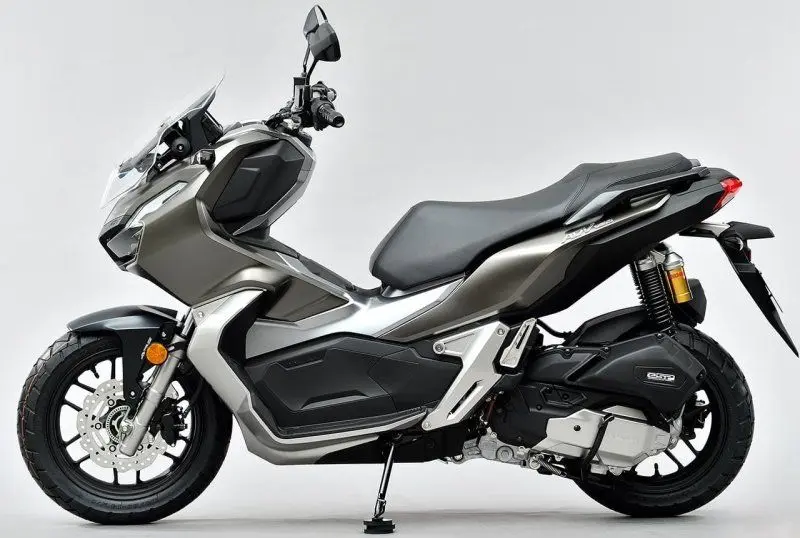 Honda ADV 150 39