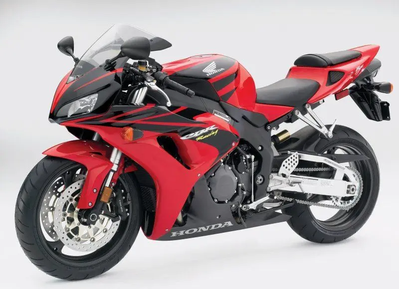 Honda CBR1000RR-R 2