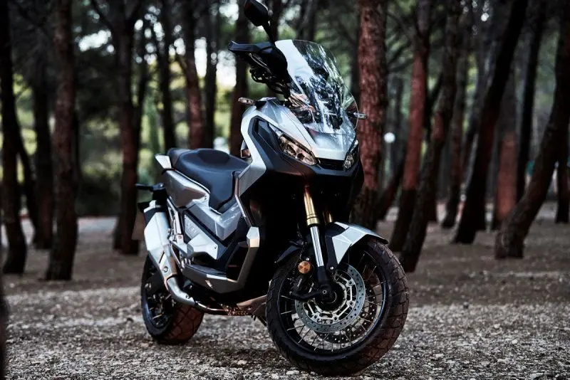 Honda X-ADV 11
