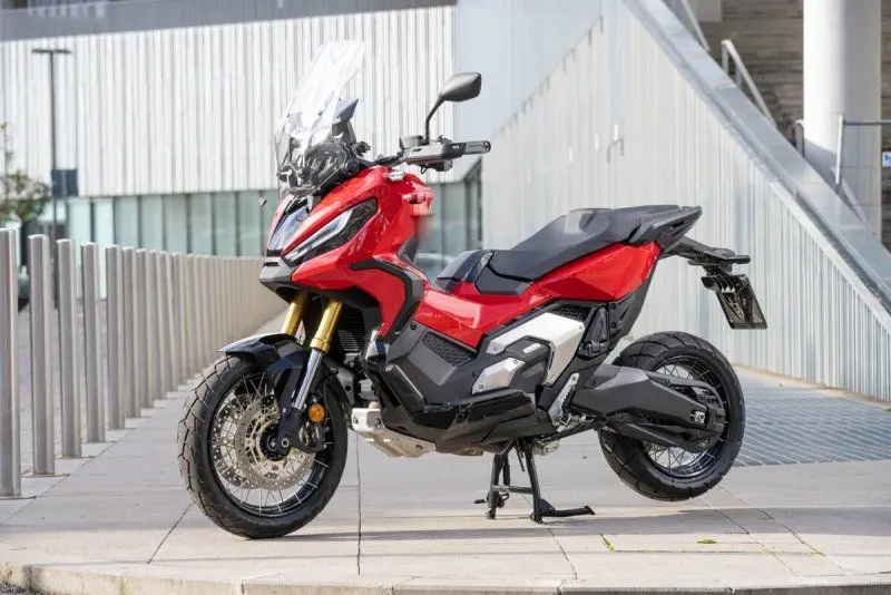 Honda X-ADV 36