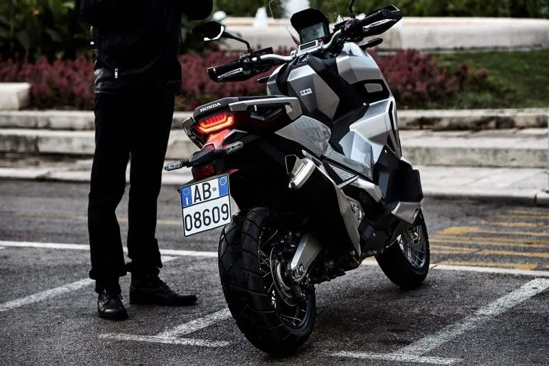 Honda X-ADV 7
