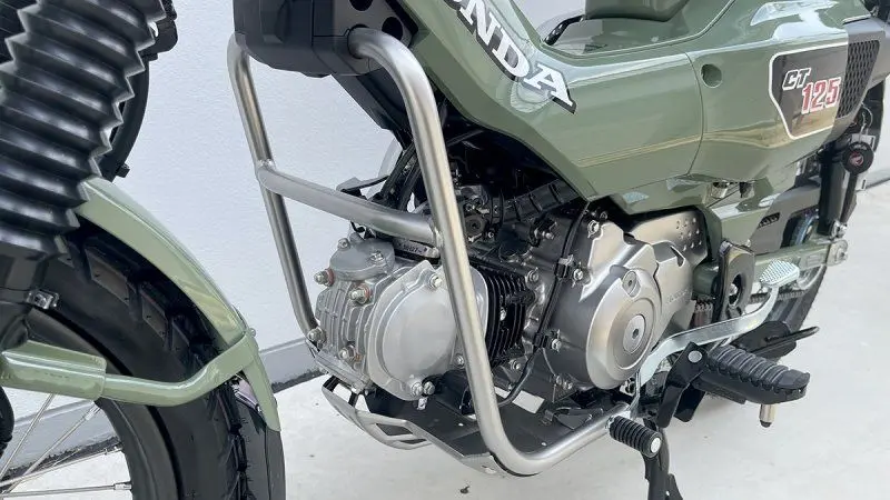 Honda CT125 28