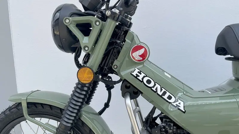 Honda CT125 44