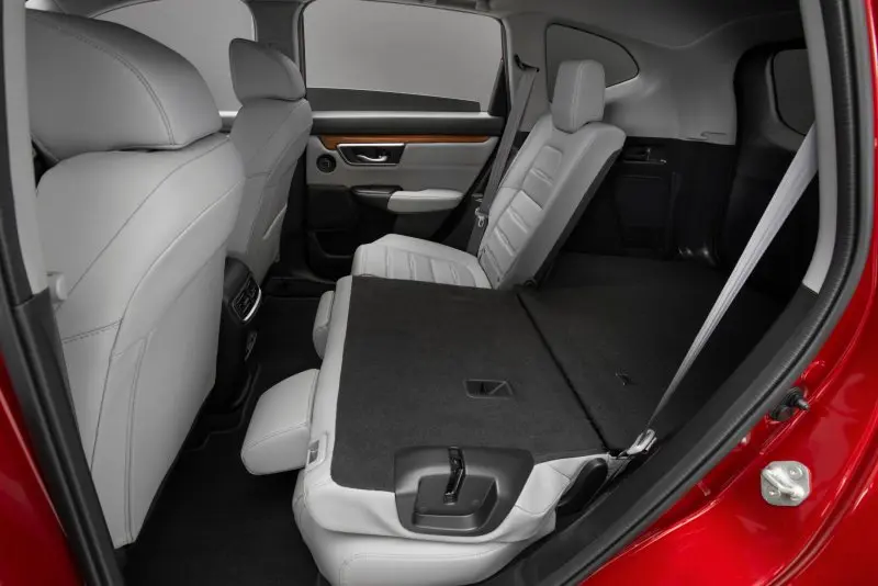 Nội thất sang trọng của xe Honda CR-V 10