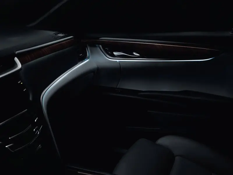 Chi tiết nội thất sang trọng của xe Cadillac XTS 16