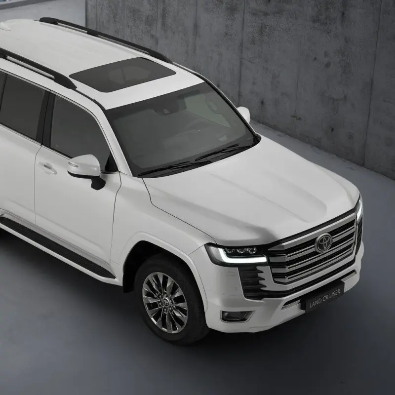 Ảnh xe Land Cruiser 300 đẹp nhất năm 24