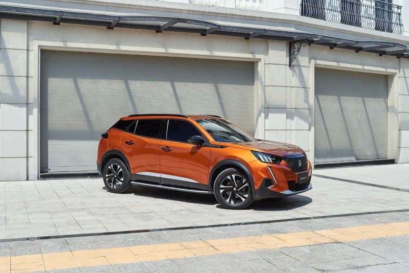 Các phiên bản của dòng xe Peugeot 2008 12