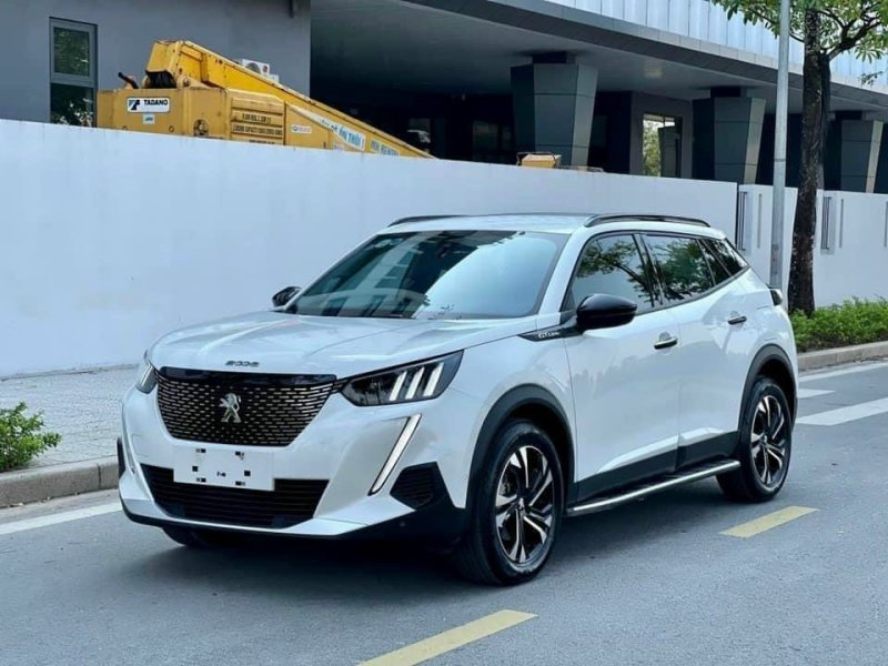 Các phiên bản của dòng xe Peugeot 2008 18