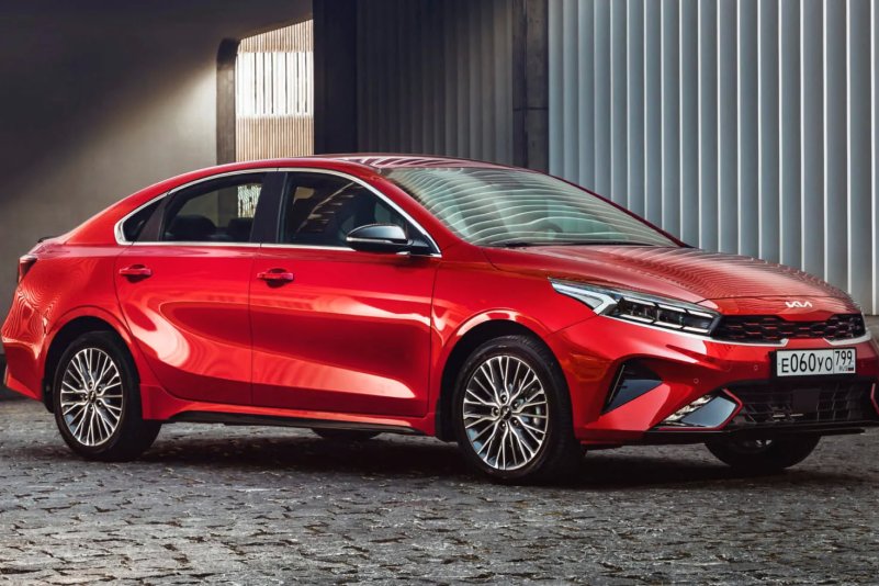 Hình ảnh xe Kia Cerato màu sắc sống động 5