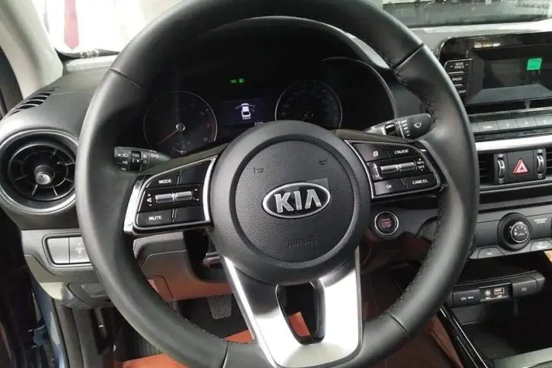 Thư viện hình ảnh xe Kia Cerato mới nhất 2